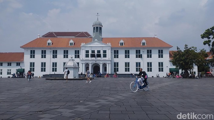 Suasana Kota Tua saat libur panjang, Sabtu (11/5/2024).
