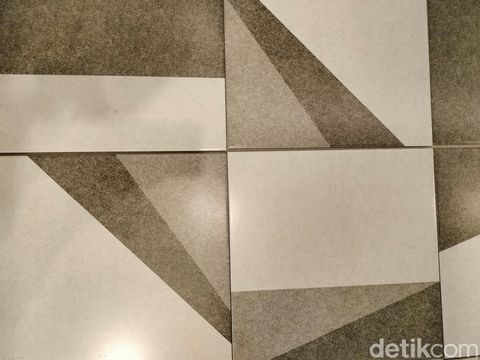 Tampilan keramik baby skin atau satin keluaran KIA Ceramics.