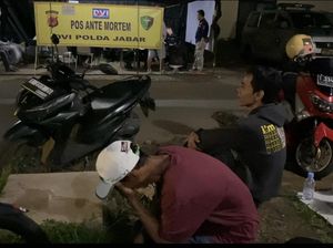 Datangi RSUD Subang, Paman Syok Keponakan Jadi Korban Tewas Kecelakaan Bus