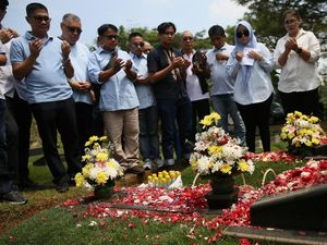Alumni Trisakti Ziarah Pejuang Reformasi