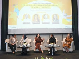 Tips Memaksimalkan Potensi Perempuan ala Dian Sastrowardoyo, Ayo Coba!