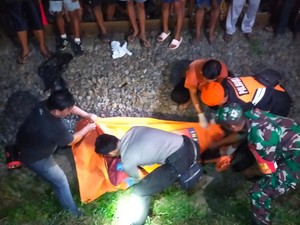 Pria di Blitar Tewas Tabrakkan Diri ke KA Malabar