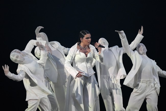 Eurovision 2024 turut menyertakan kontestan asal Israel. Kontes menyanyi itu pun tak luput dari aksi protes yang dilakukan massa pro-Palestina. Aktivis lingkungan Gretha Thunberg, ikut berpartisipasi. (Foto: AP Photo/Martin Meissner)
