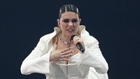 Foto: Gaya Finalis Eurovision 2024 dari Portugal Pro-Palestina, Kuku Disorot