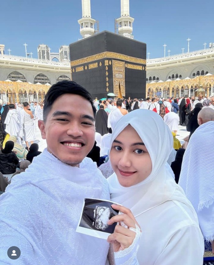 Kaesang dan Erina Umumkan Hamil Anak Pertama, Intip Momen Kulineran Manisnya Kaesang dan Erina Umumkan Hamil Anak Pertama, Intip Momen Kulineran Manisnya