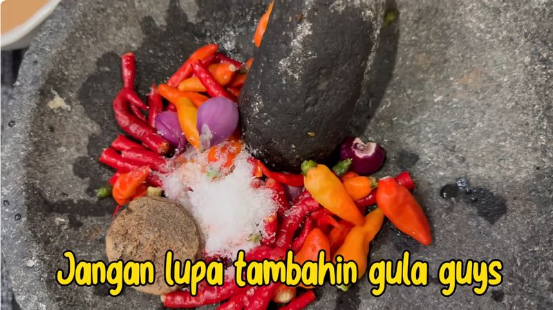 Sambel ulek khas Lampung ala Mbak Lala 'Rafathar'