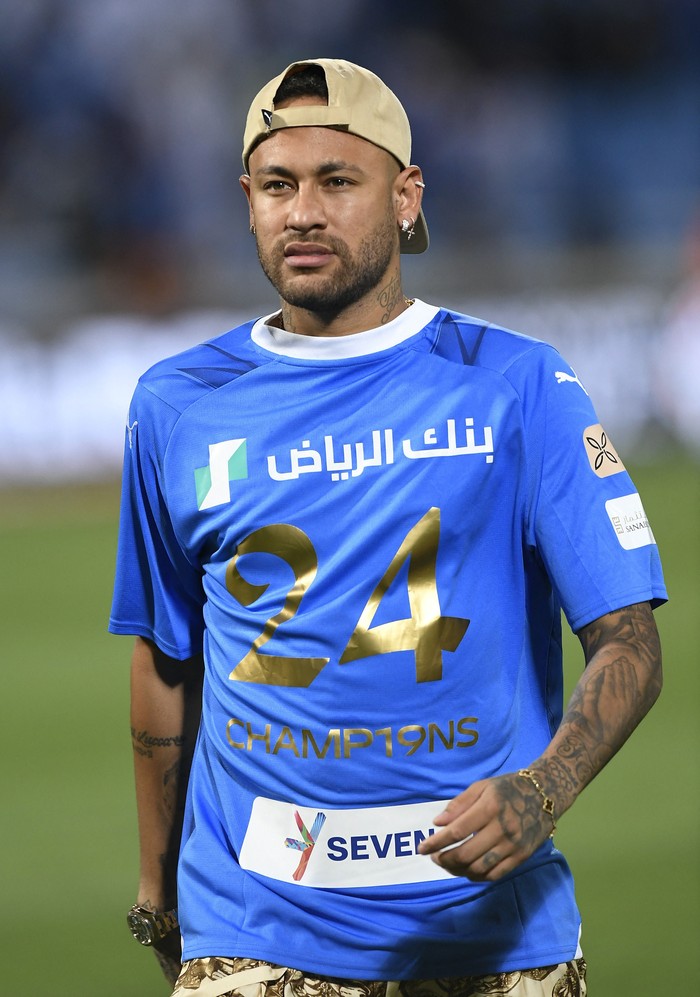 Soccer Football - Saudi Pro League - Al Hilal v Al Hazem - Prince Faisal Bin Fahd Stadium, Riyadh, Saudi Arabia - May 11, 2024 Neymar walks on the pitch after Al Hilal win the Saudi Pro League REUTERS/Stringer