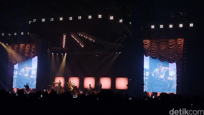 Konser Niall Horan di Ancol.