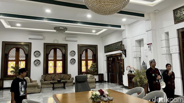 Ruang Arab tempat pertemuan Wali Kota Bandung