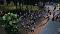 Kegiatan pelatihan dan edukasi Road to Maybank Marathon 2024 akan berlangsung selama 14 minggu sejak 19 Mei sampai 18 Agustus 2024, yang akan dilaksanakan secara serentak dan intensif di kota-kota besar di Indonesia, yakni di Jakarta, Bandung, Semarang, Surabaya, Makassar dan Denpasar, melibatkan komunitas lari di kota-kota tersebut. Rangkaian pelatihan dan edukasi tersebut meliputi program latihan lari, mulai dari sesi lari pemanasan hingga lari dalam jarak jauh , strength training, running clinic, pengaturan asupan nutrisi dan waktu istirahat.