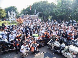 300 Motor Harley-Davidson Touring Bersama, Diganjar Rekor MURI