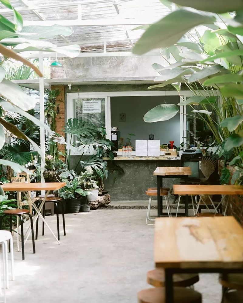 Rekomendasi cafe kekinian di Trawas.