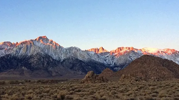 Gunung Whitney