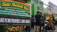 Bus rombongan pelajar SMK Lingga Kencana Depok terguling di Jalan Raya Palasari, Ciater, Kabupaten Subang, Jawa Barat pada Sabtu (11/5/2024) malam. Akibat kecelakaan ini 11 orang, termasuk guru dan siswa, meninggal dunia.  