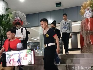 Karina Ranau Marah Ada Pria Ngaku Pengacara Epy Kusnandar
