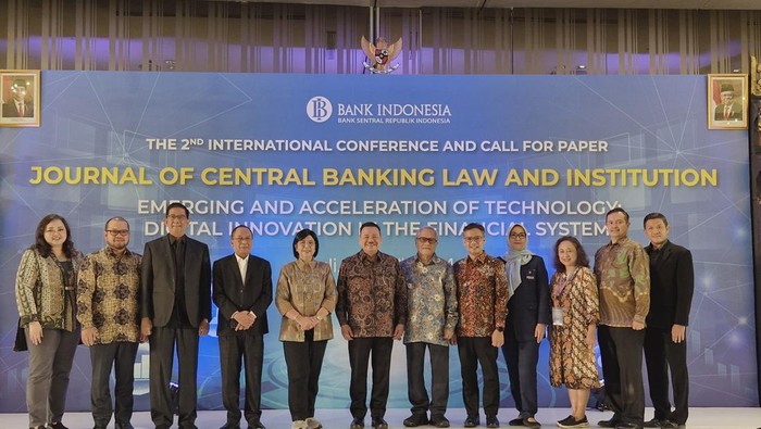 Kerja Sama PERADI dan BINS