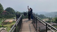 Salah satu spot foto di Kopi Koneng.(Syanti Mustika/detikcom)