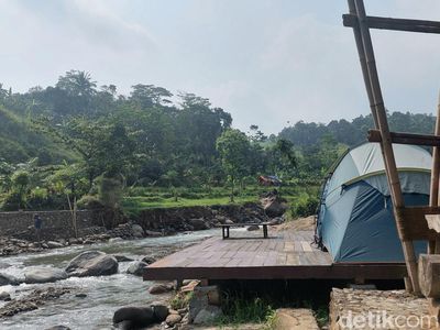 Foto: Glamping Pinggir Sungai di Sentul