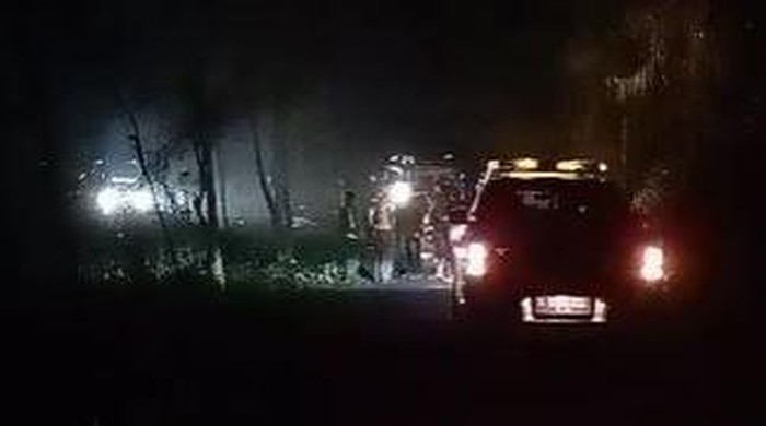 mobil terjun ke jurang di poncokusumo malang