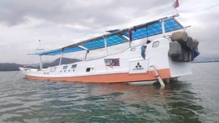 KM Danial Jaya yang membawa 3 anak buah kapal (ABK) asal Kabupaten Pangkep, Sulawesi Selatan (Sulsel) hilang kontak saat dalam pelayaran ke Bima.