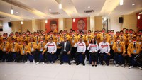 Benny mengingatkan potensi para pekerja Indonesia yang kabur setelah tiba di negara penempatan dapat menjadi korban orang tidak bertanggung jawab tanpa memikirkan dampaknya kepada individu tersebut. 