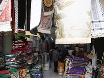 Catat 9 Tempat Pusat Oleh-Oleh Haji di Malang