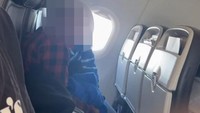 Kacau, Penumpang Kepergok Mesum di Pesawat