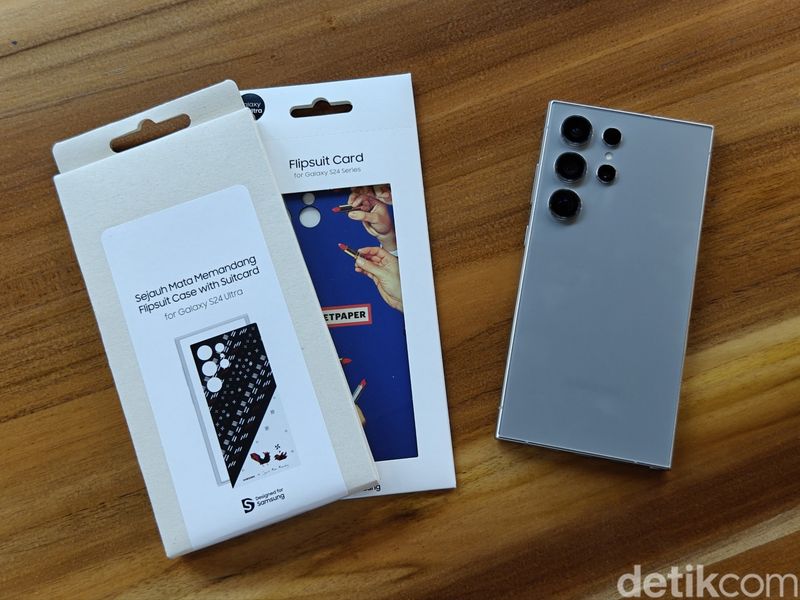 Samsung Flipsuit Case