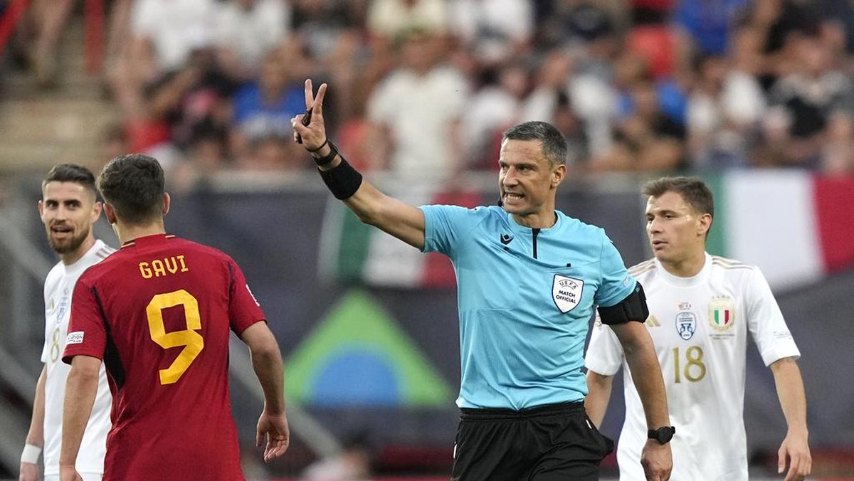 Wasit final Liga Champions Slavko Vincic (AP/Martin Meissner)