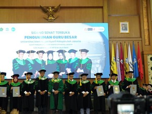 UIN Jakarta Kukuhkan 7 Profesor Bidang Ilmu-Ilmu Syariah