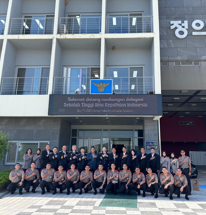 16 Mahasiswa STIK melaksanakan short course dengan Korean National Police University (KNPU). (Istimewa)