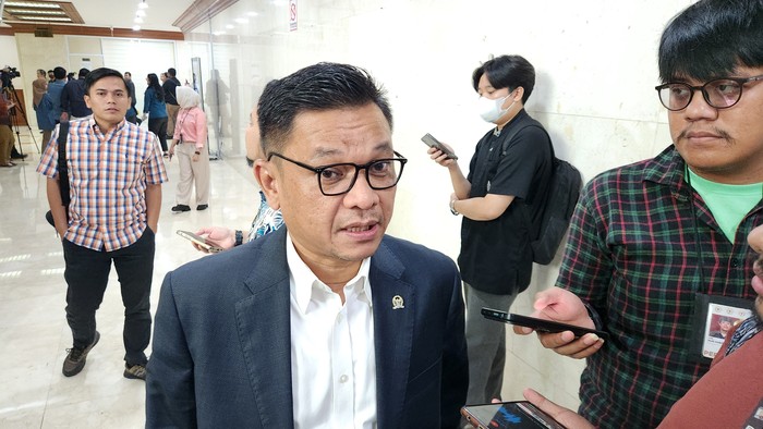Ketua DPP Golkar sekaligus Ketua DPD Golkar Jawa Barat (Jabar), Ace Hasan Syadzily, di kompleks parlemen, Senayan, Jakarta, Selasa (14/5/2024).
