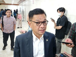 Anies Pertimbangkan Maju Pilgub Jakarta, Golkar Sindir Turun Pangkat