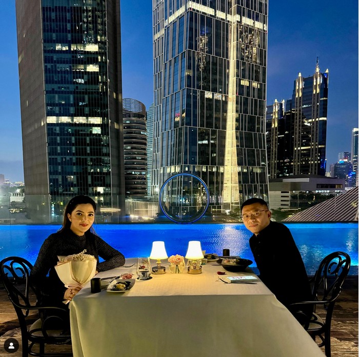 Anang Hermansyah dan Ashanty Selalu Kompak Kulineran Berdua