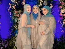 7 Potret Ayu Ting Ting di Tasyakuran Kehamilan Adiknya, Makin Cantik Berhijab