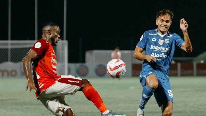 Bali United, Persib Bandung
