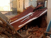 Gempa M 5,5 Guncang Lombok, Satu Bangunan Rata dengan Tanah