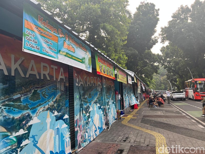 Bubur Ayam Topping Kulit Crispy yang Sedap Sejak 1990 Ada di Barito!