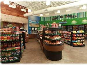 Duh! Tuna Wisma Ini Ketahuan Tinggal Gratis di Dalam Supermarket