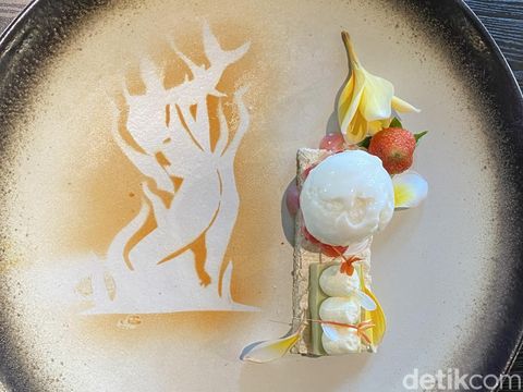 Es Teler edisi spesial HUT ke-731 Kota Surabaya.