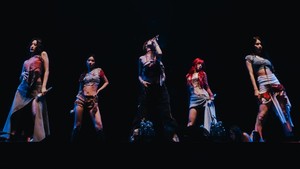 Selain BIBI ada juga (G)I-DLE yang menghadirkan lagu-lagu hits mereka dari album terbaru. Foto: @estherjy.kim (88Rising)