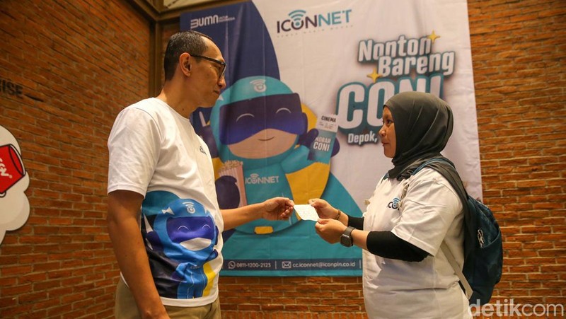 Iconnet mengajak lebih dari 1.000 pelanggan di seluruh Indonesia nonton bareng. Program ini sebagai ungkapan terimakasih terhadap kesetiaan NetIcon.