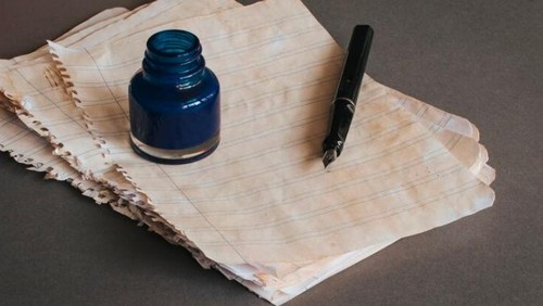 Ilustrasi karya sastra, ilustrasi puisi, ilustrasi cerpen. (Freepik)