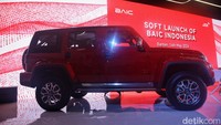 Sistem penggerak sudah menggunakan Electronic Transfer Case dengan Center Differential Lock dari Borg-Wagner, yang sangat mumpuni untuk menerabas medan berat.