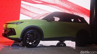 Lanjut, ada model kedua yang dihadirkan untuk pasar Indonesia adalah BAIC X55-II.
