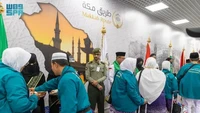 Kedatangan jemaah kloter pertama disambut oleh Duta Besar RI untuk Arab Saudi, Abdul Azis Ahmad, Konjen RI di Jeddah Yusron, dan Kepala Daker Madinah Ali Machzumi. Foto: Saudi Press Agency