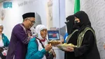 Senyum Semringah Jemaah Haji Indonesia Tiba di Madinah