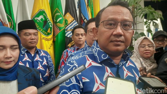 Ketua DPD Partai Demokrat Jabar Anton Sukartono