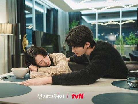 Momen Romantis Drakor Lovely Runner, Bikin Fans Baper Guling-Guling