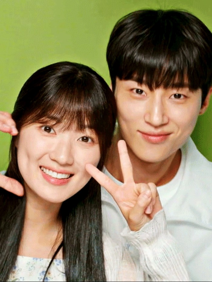 Momen Romantis Drakor Lovely Runner, Bikin Fans Baper Guling-Guling Momen Romantis Drakor Lovely Runner, Bikin Fans Baper Guling-Guling